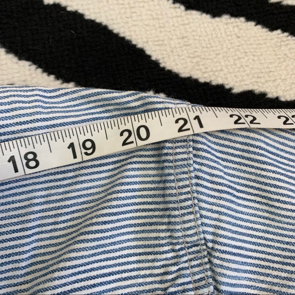 Vintage Levi’s Classic Workers Shirt Shacket Hickory Striped Rinse Button Up - Picture 11 of 12